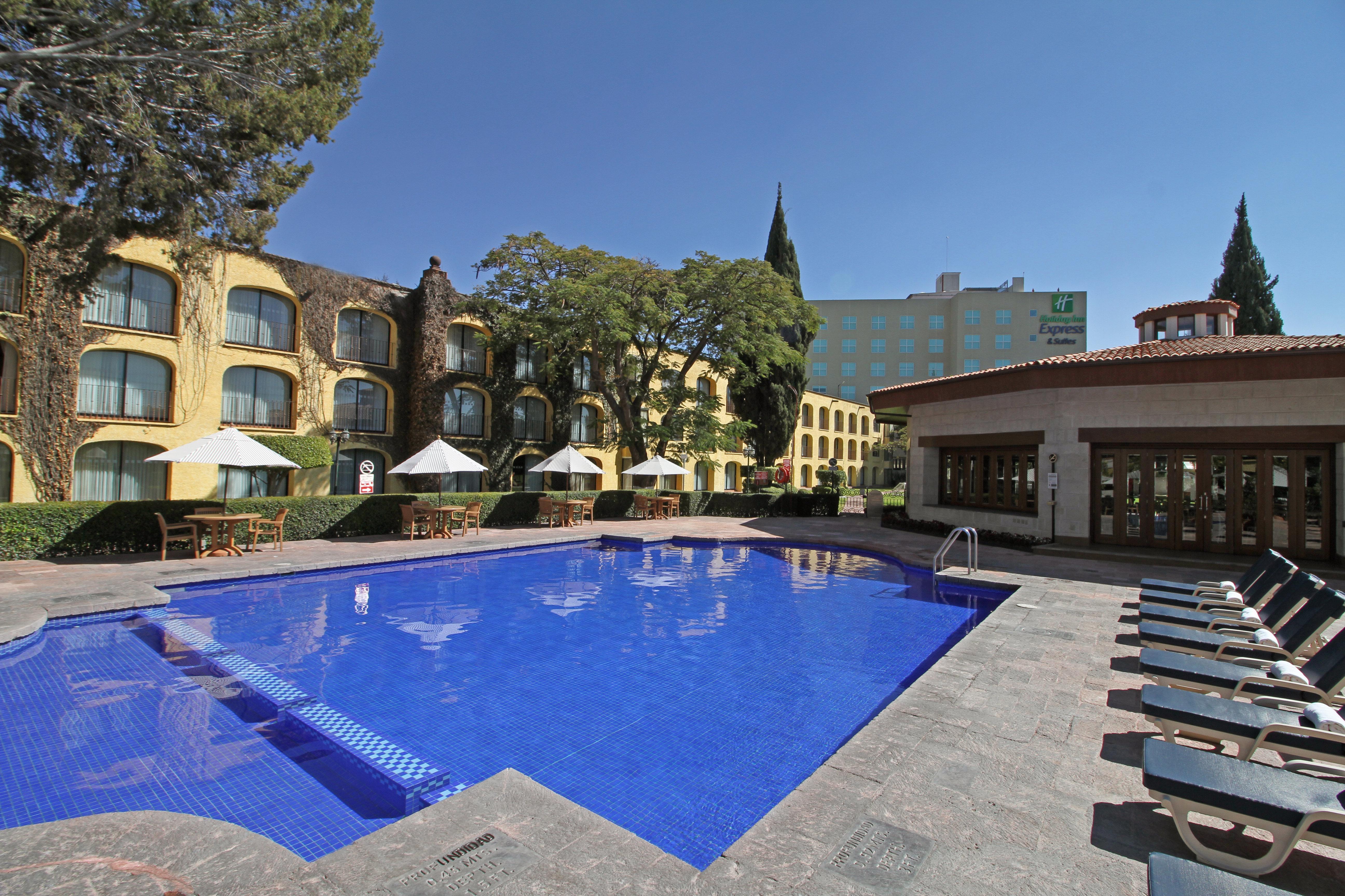 Holiday Inn Queretaro Centro Historico, An Ihg Hotel Ngoại thất bức ảnh