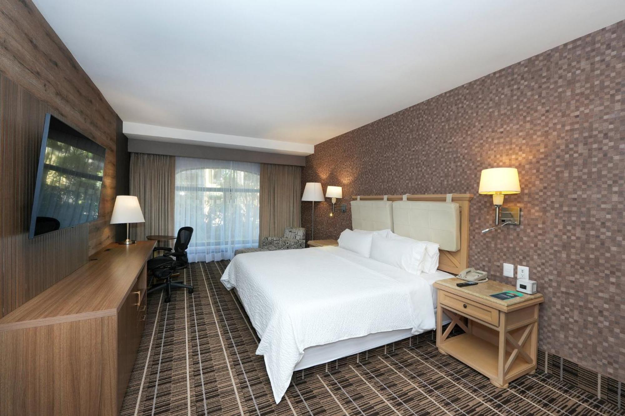 Holiday Inn Queretaro Centro Historico By Ihg Ngoại thất bức ảnh
